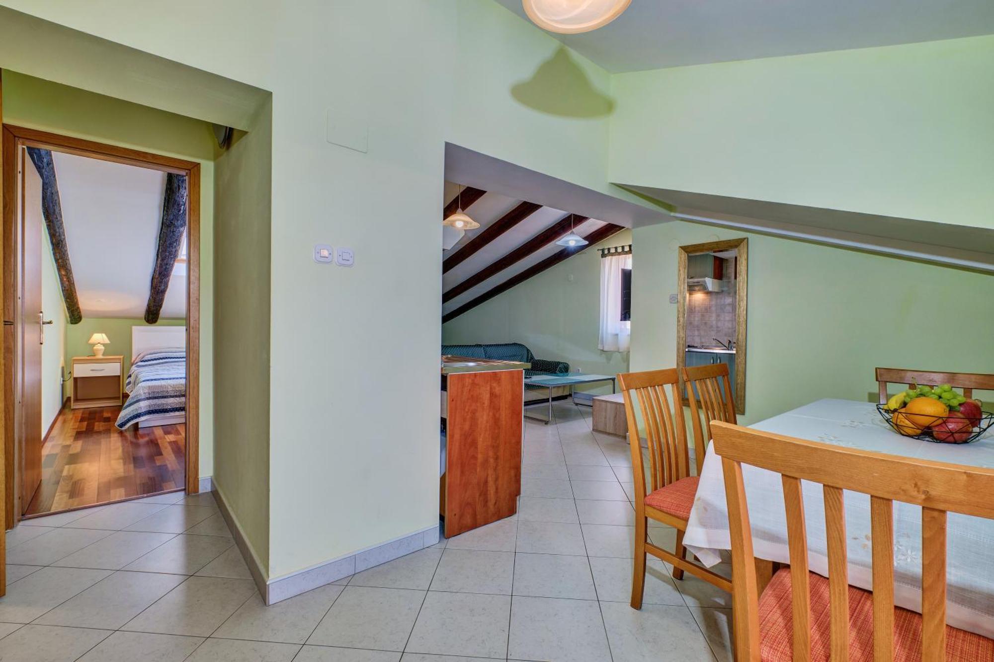 Apartments Suzana Mali Lošinj Eksteriør billede